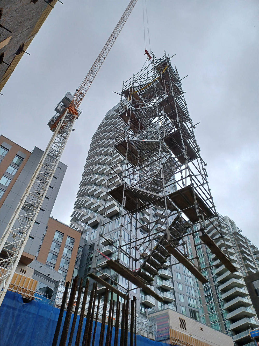 Calgary Scaffolding Project - Eighth Avenue Place Commercial Scaffold 1