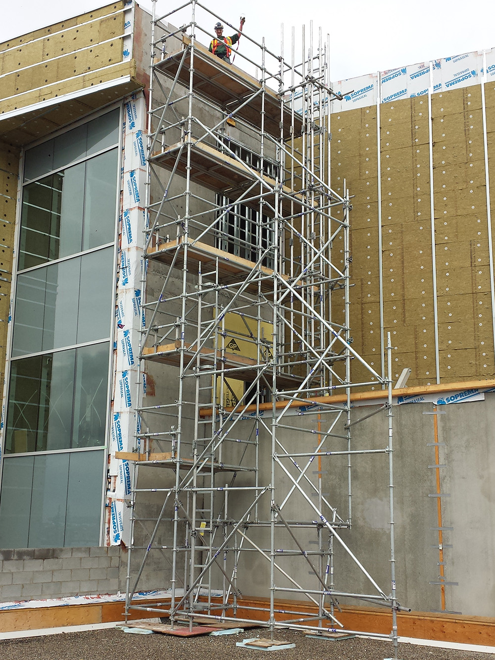 Calgary Scaffolding Project - UofC Schulich School of Engineering Commercial Scaffolding 3